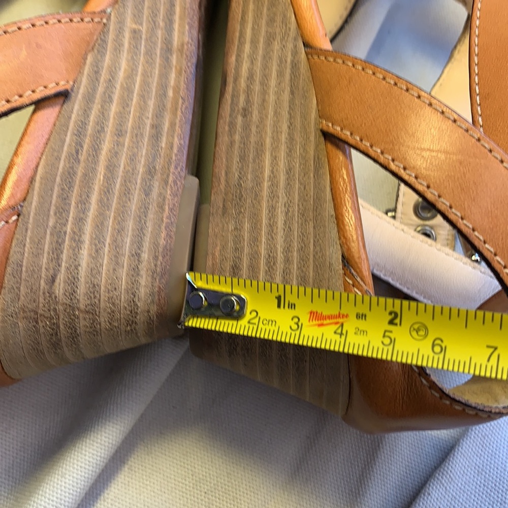 Coach slight wedge leather thong sandals EUC - Picture 10 of 16